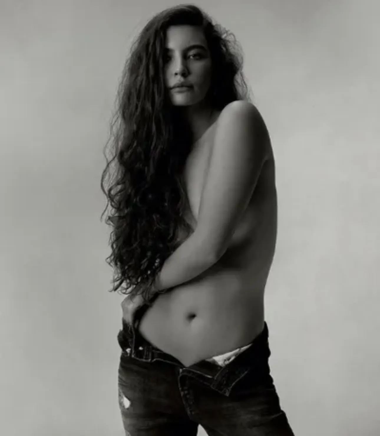Alanis Guillen camshow