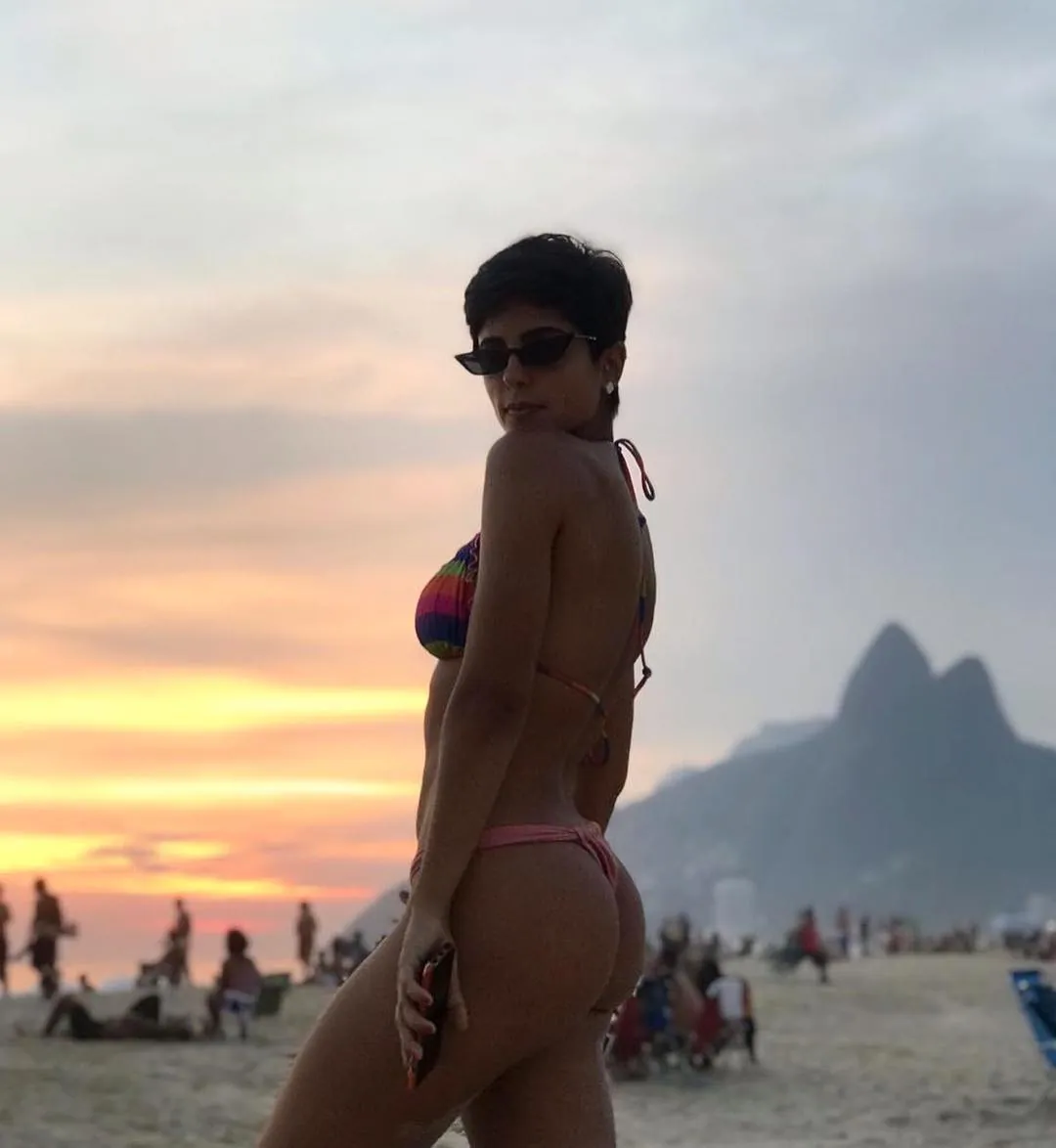 arianelcrd camshow