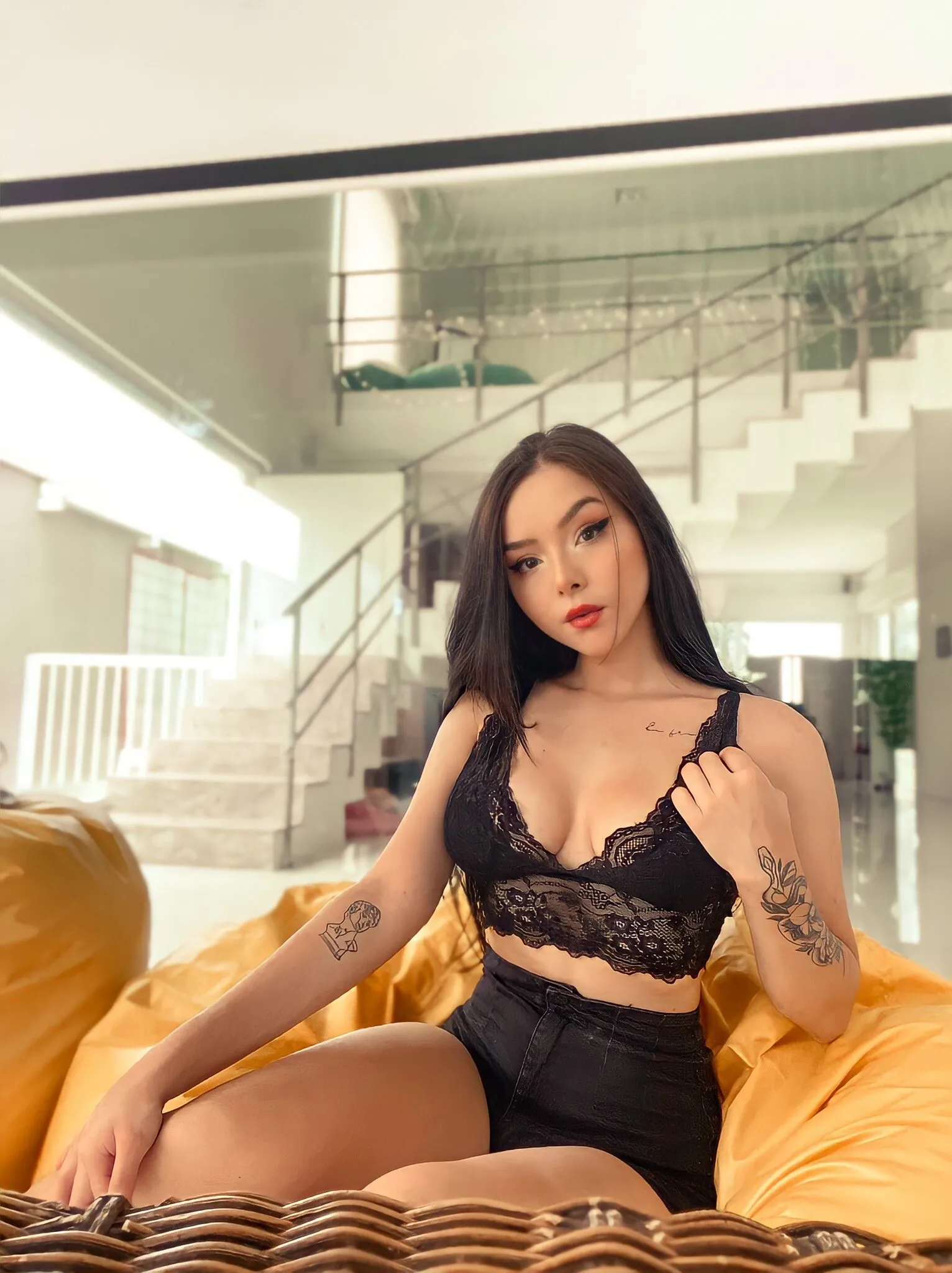 Eduarda Yuni camshow