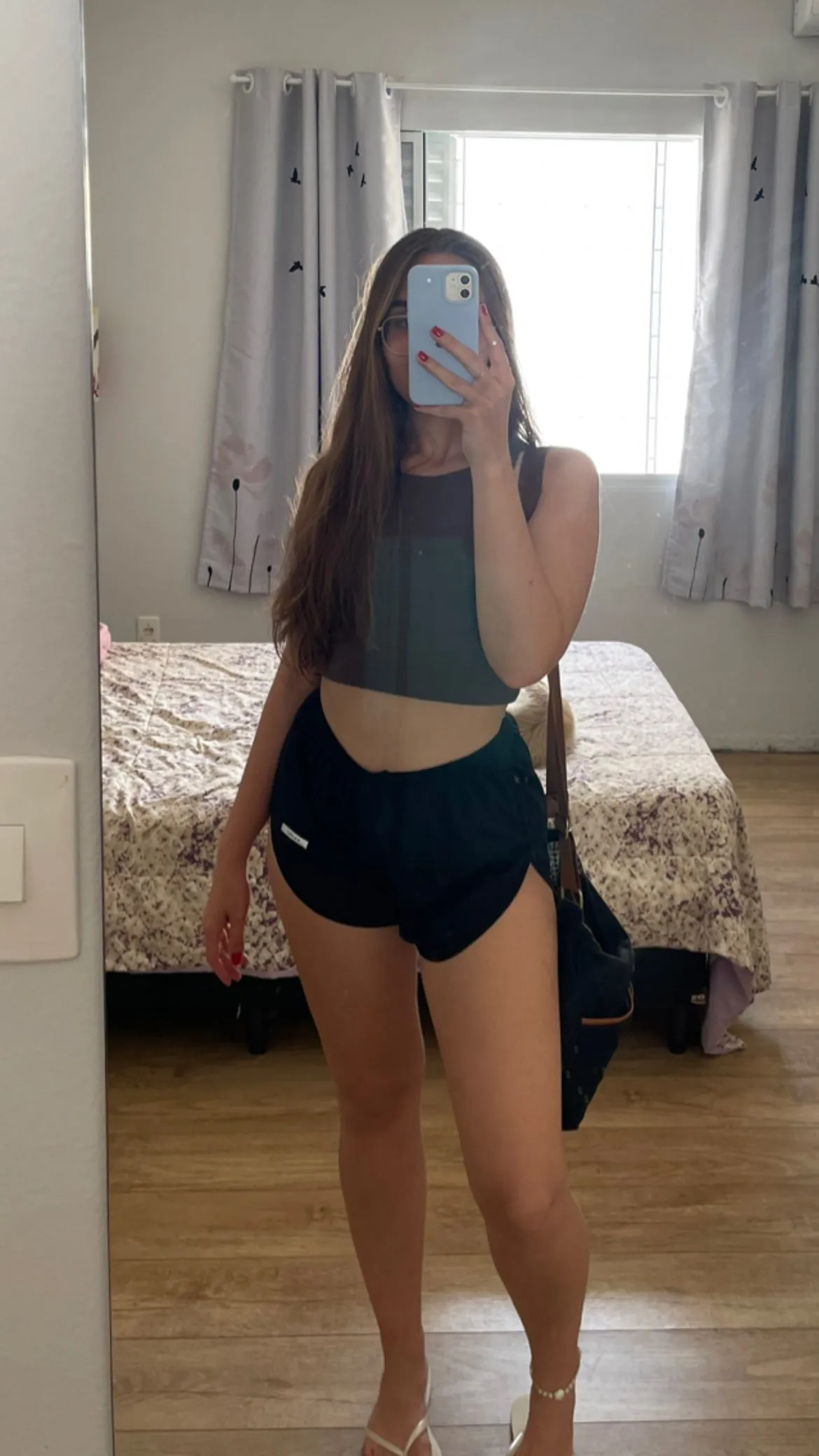 Julia Diniz camshow