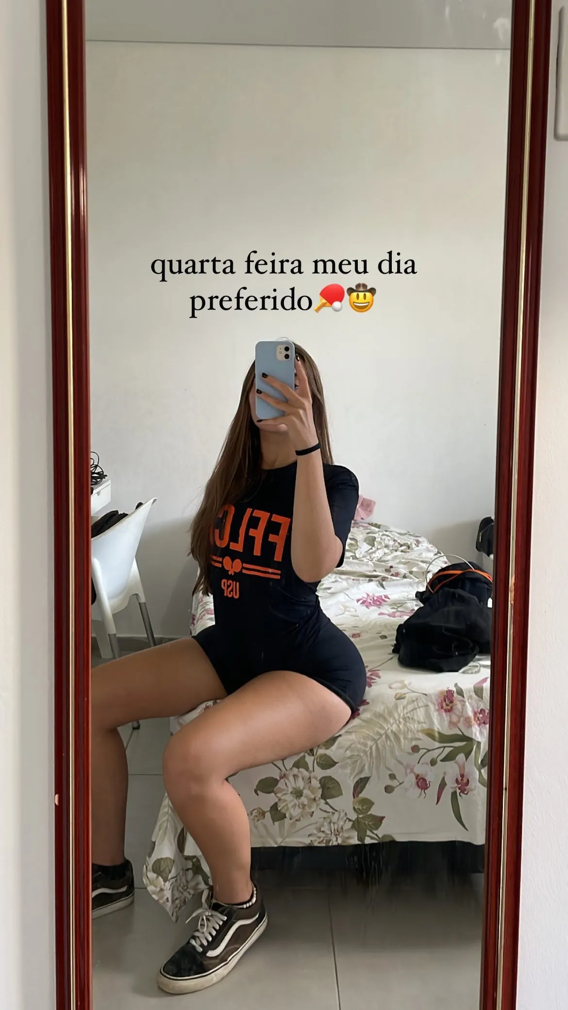 Julia Diniz camshow