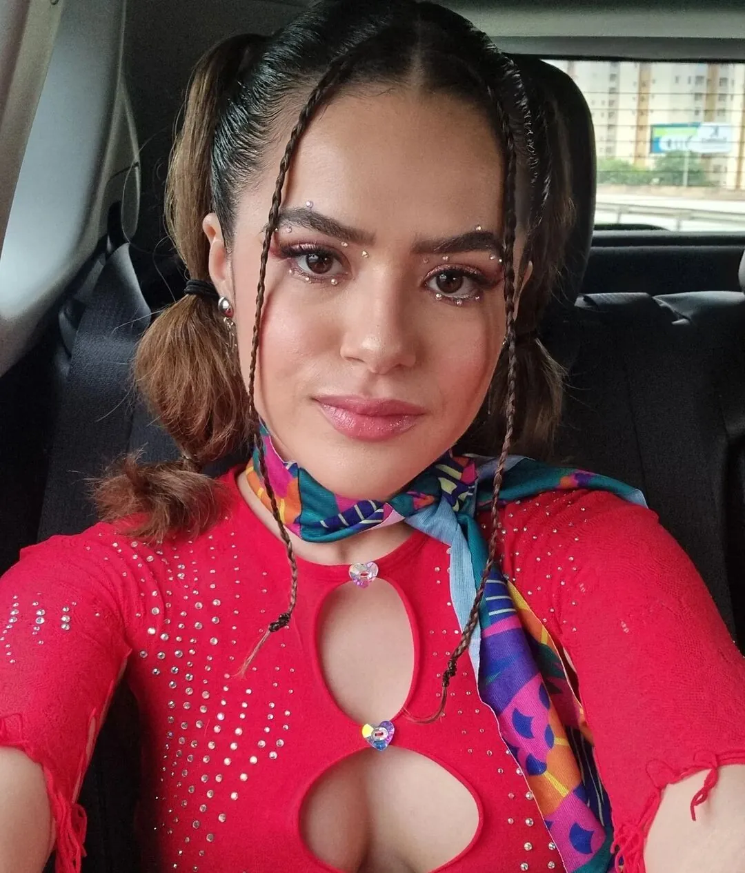 Maísa Silva camshow