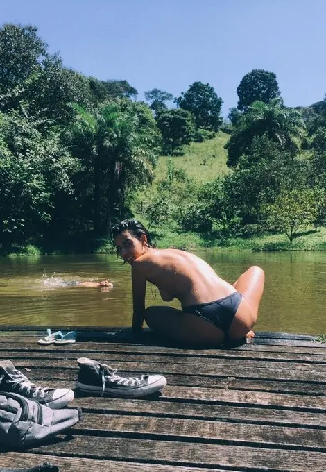 Marina Sena camshow
