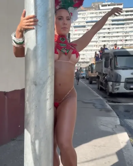 Mulher Melão camshow