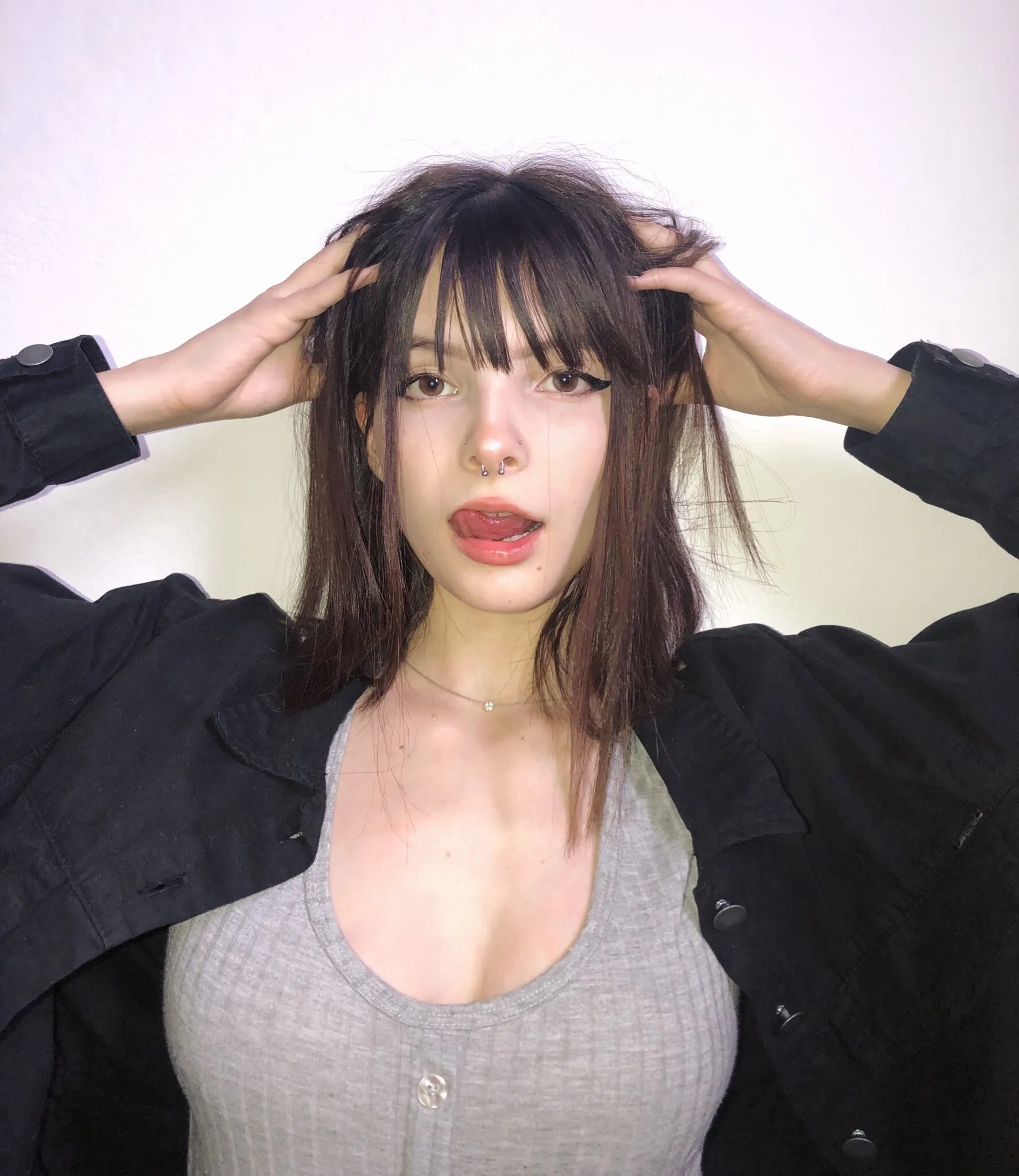 Vuctoria camshow