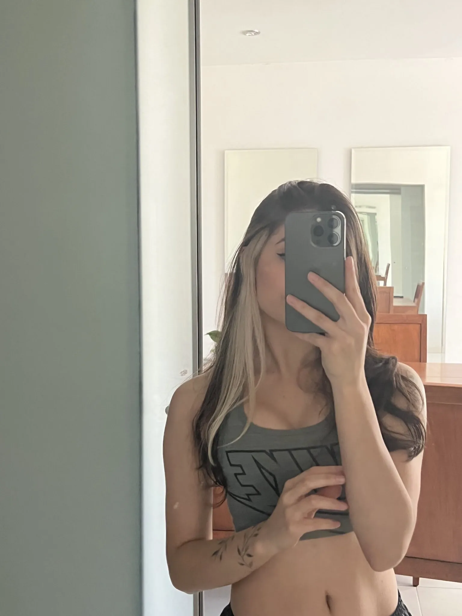 Yayahuz camshow