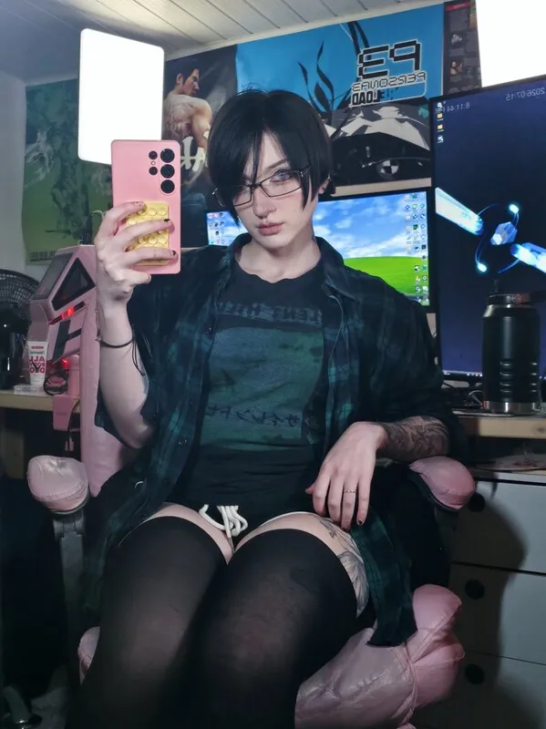 Akemy Sama camshow