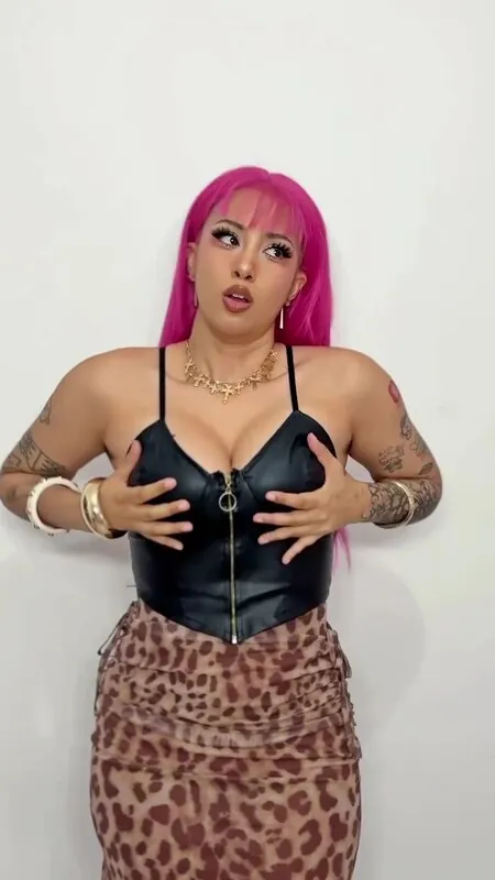 Magic Phyra camshow
