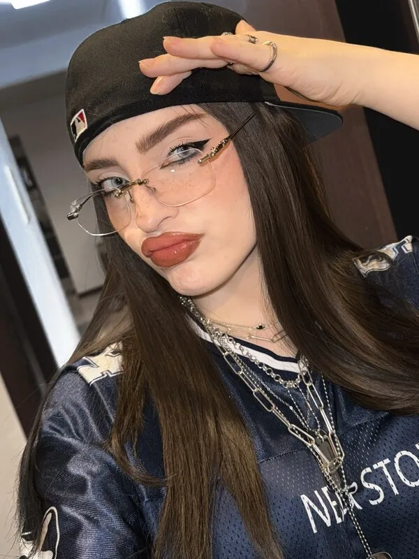 Thayse Kloppel camshow