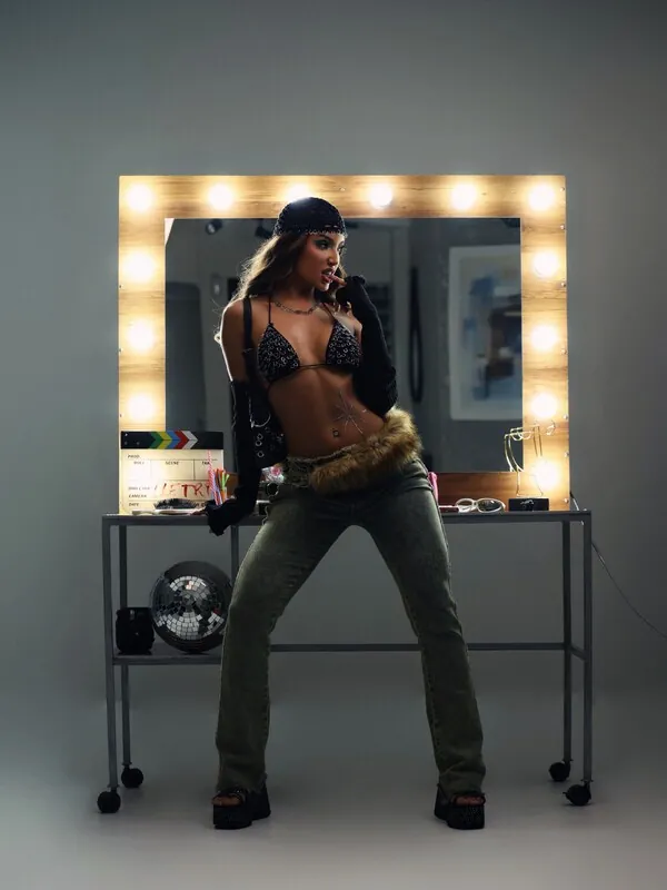 Vanessa Lopes camshow