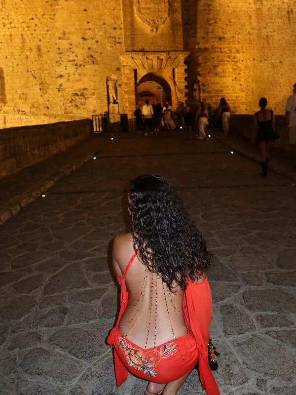 Maísa Silva camshow