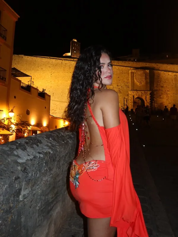 Maísa Silva camshow