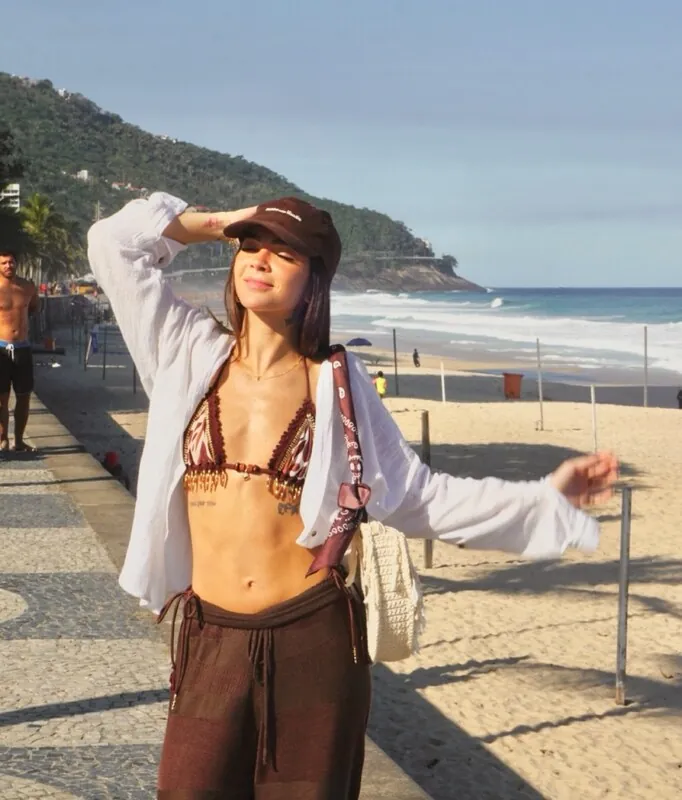 Mel Maia camshow