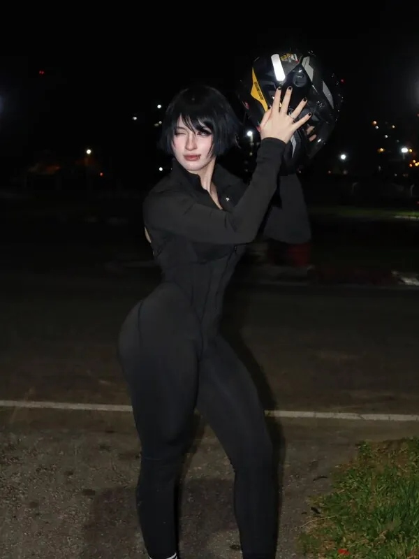 Akemy Sama camshow