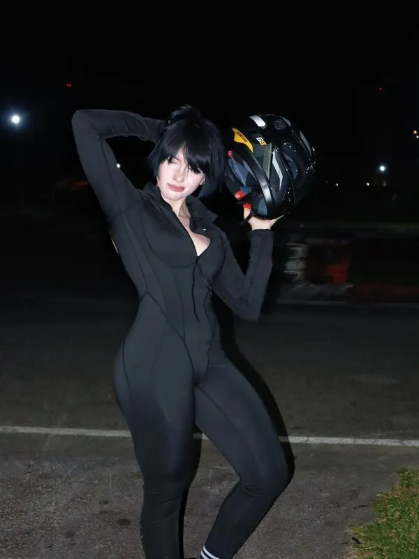 Akemy Sama camshow